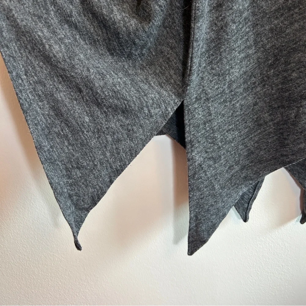 Torrid Super Soft Plush Lace-Up Back Tunic Sweatshirt Size 2 - Picture 5 of 7